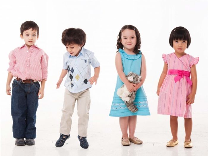 Shop Mẹ Kít là shop quần áo trẻ em online được nhiều người yêu thích tại Hà Nội