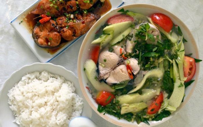 Quán ăn Việt Nam là một trong những quán nổi tiếng ở Nha Trang