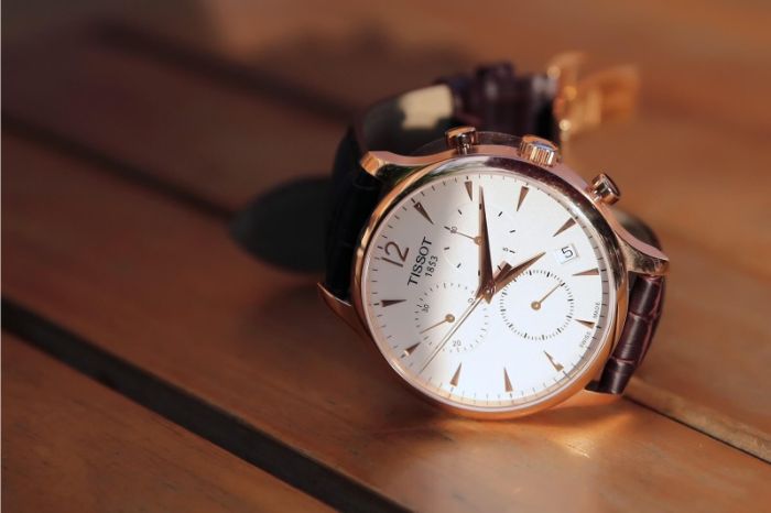 Shop đồng hồ Galle Watch có hơn 15 năm hoạt động trong ngành kinh doanh đồng hồ chính hãng